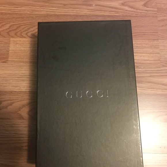 Gucci Heels - Picture 3 of 4