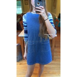 🌻 90’s Vintage Petite Denim Pinafore Dress 🍂 🌻 90’s Vintage Petite Denim Pinafore Dress 🍂