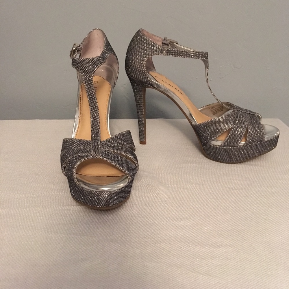 Gianni Bini Silver Pumps