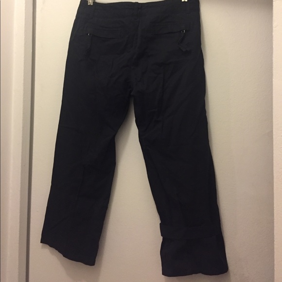 Theory comfortable weekend capris - Picture 3 of 4