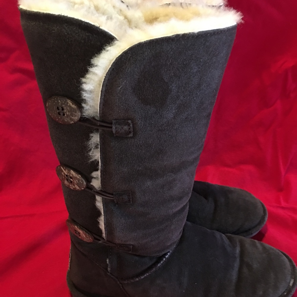 Bearpaw Brown Boots