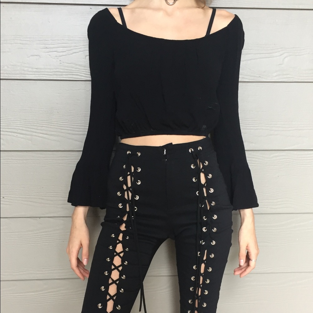 Off The Shoulder Bell Sleeve Top