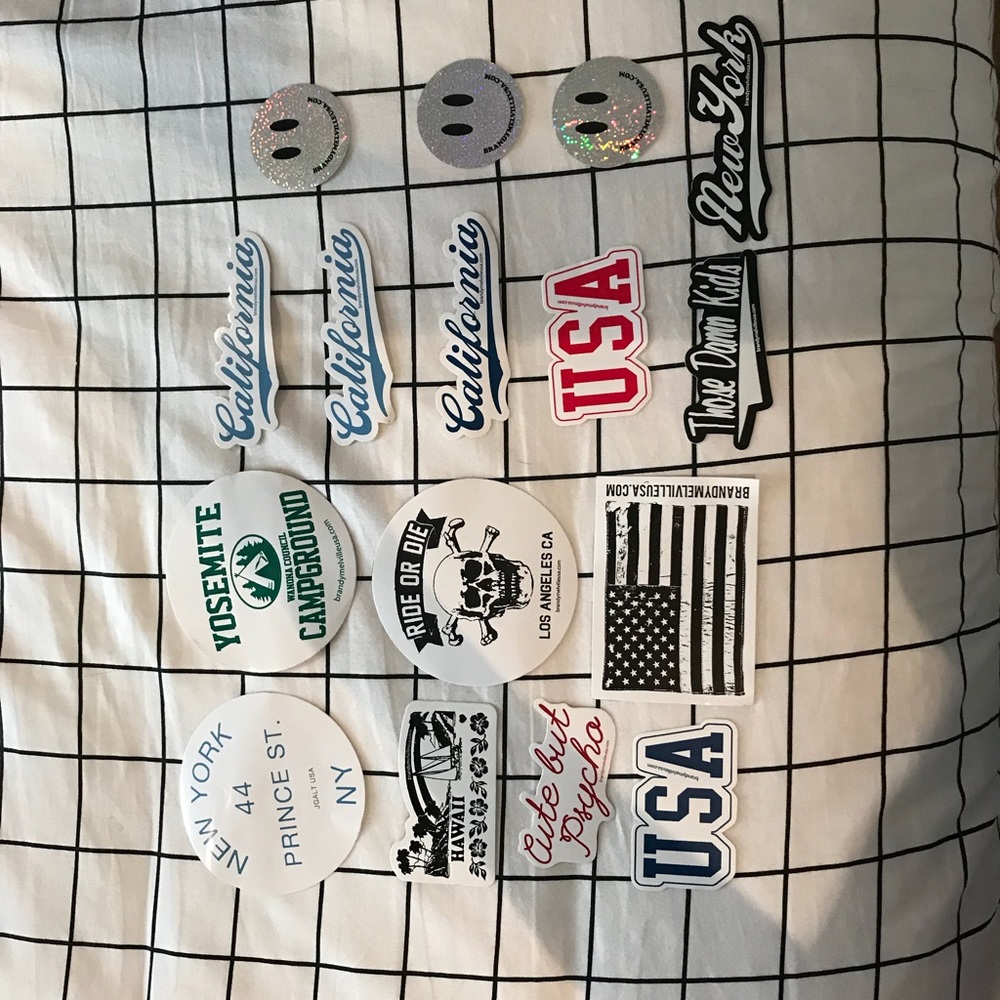 Brandy melville STICKERS