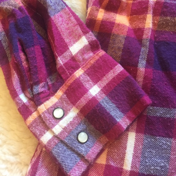 Maroon orange pearl snap button up flannel - Picture 5 of 6