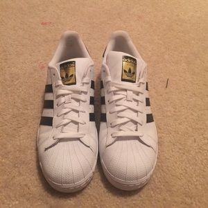 Adidas superstars Adidas superstars