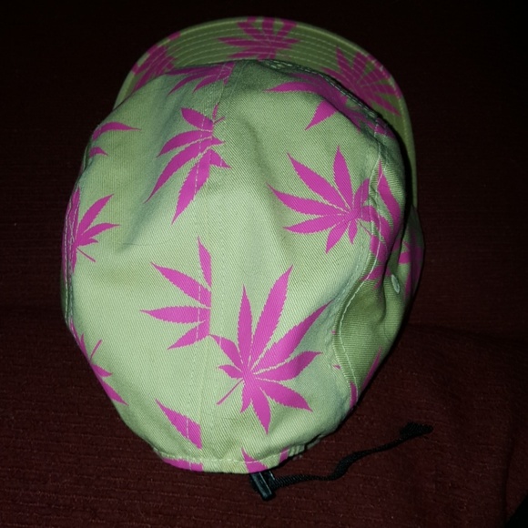 HUF HAT - Picture 6 of 8
