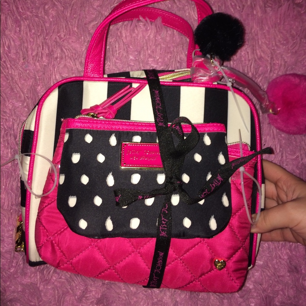 Betsey Johnson Makeup Bag Set