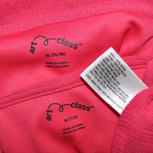 New ART CLASS Raspberry Floral Gauze Tank - Picture 6 of 6