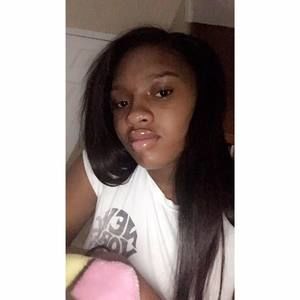 Meet your Posher, Aniya