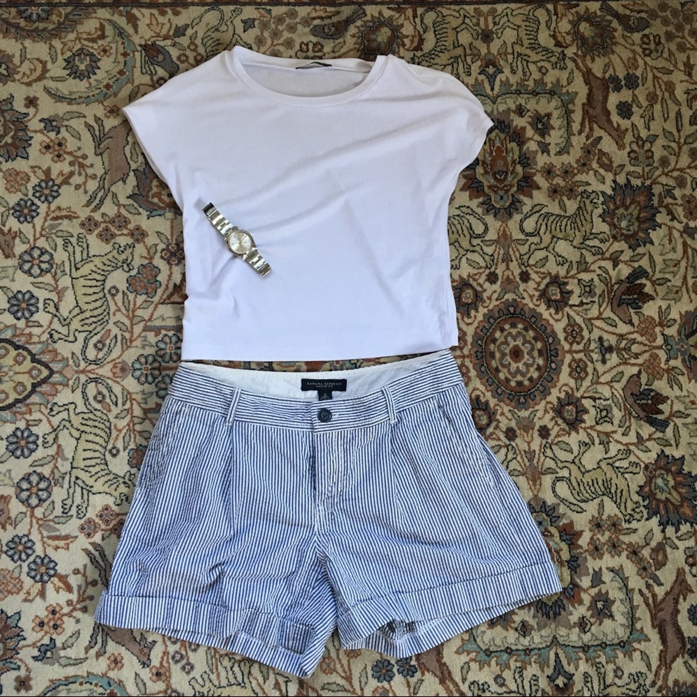 Banana Republic Martin shorts seersucker