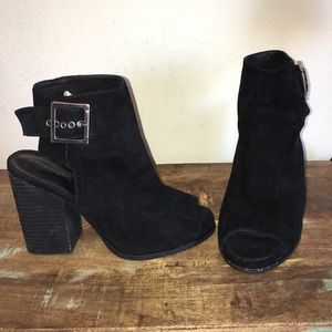 GREAT COND BLACK SUEDE JEFFREY CAMPBELL BOOTiES 9 GREAT COND BLACK SUEDE JEFFREY CAMPBELL BOOTiES 9