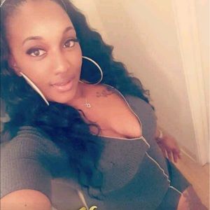 Meet your Posher, Brandi