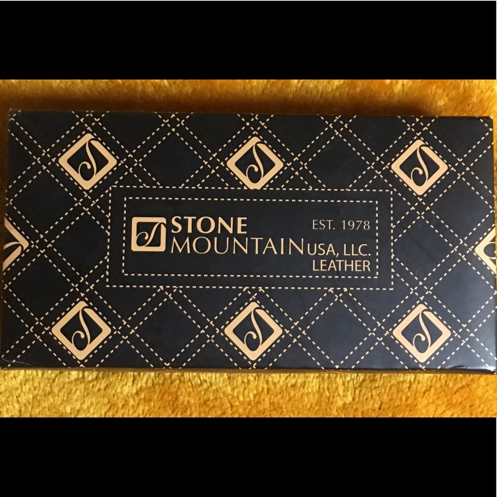Stone Mountain Leather Wallet