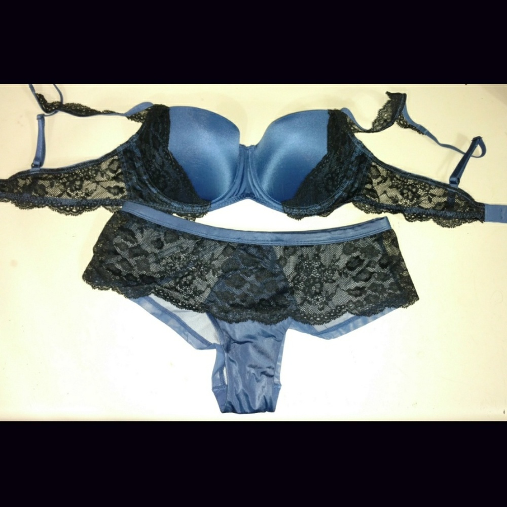 Victoria's Secret bra & panty set