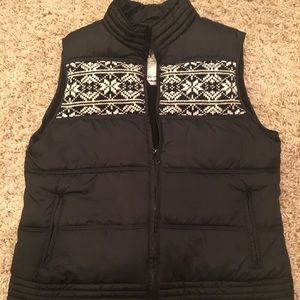 Old Navy Ski Snowflake Puffer Vest