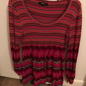 Beautiful Fall sweater! Like new!