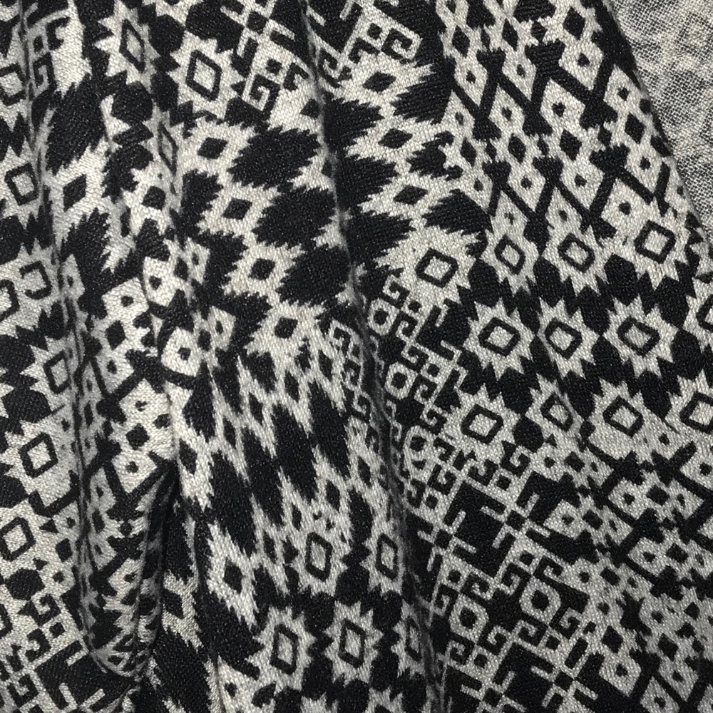 Cardigan - Picture 2 of 2