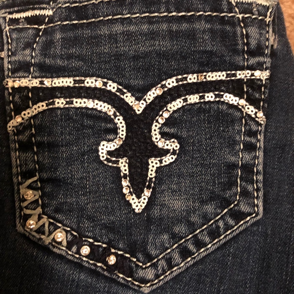 Sale! Rock revival Erin