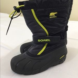 Sorel Snow Winter ❄️Boots Size 3