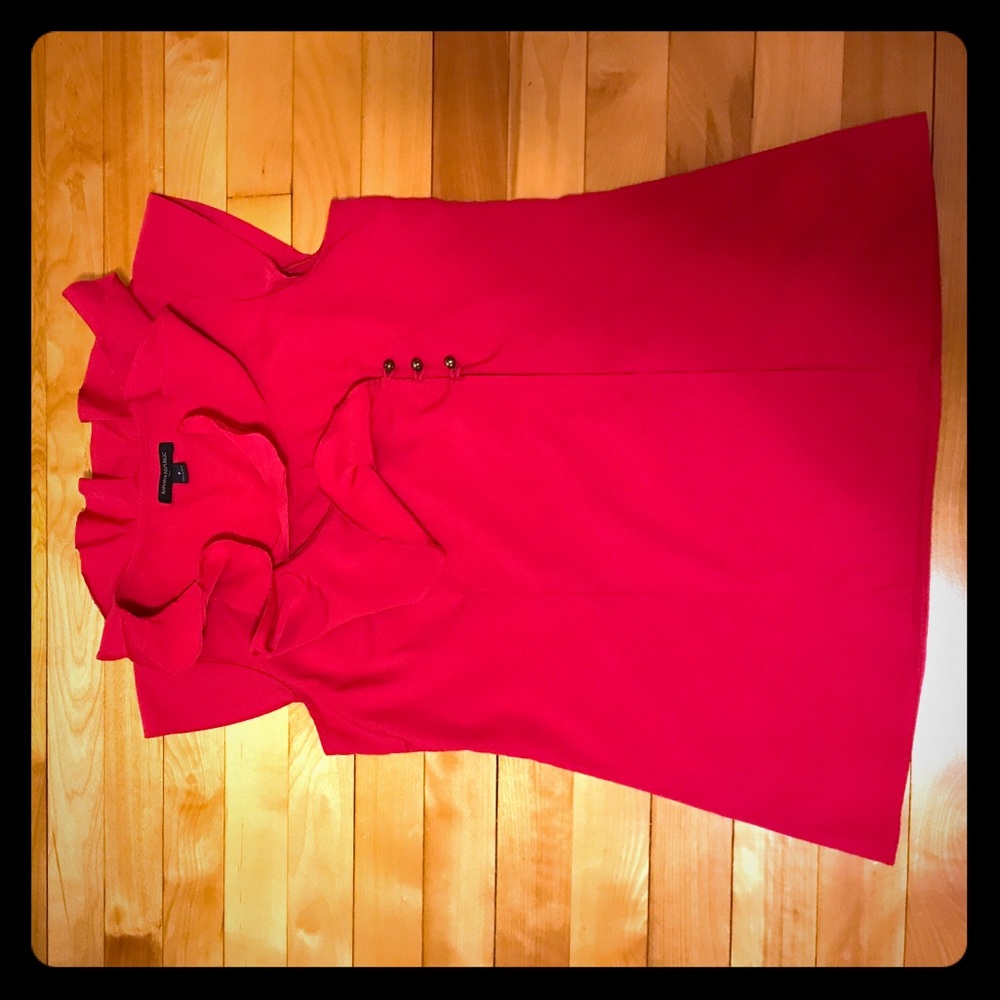 Wmns sm. Pink dress shirt made by BANANA REPUBLIC