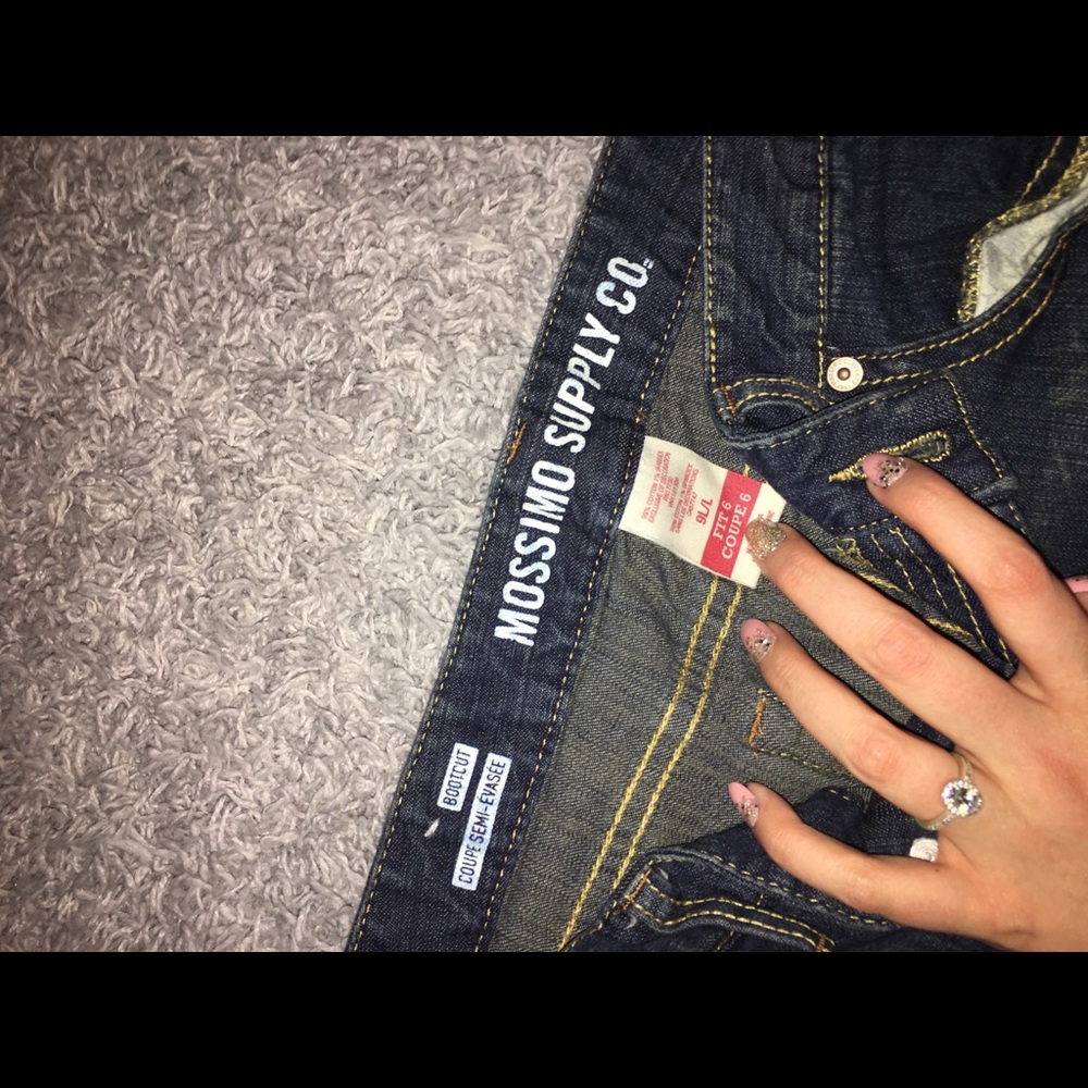 Size 6 women’s jeans