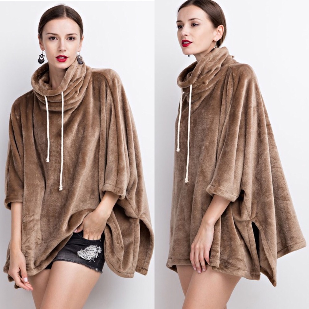 Mocha Ultra Soft Fleece Pullover Oversized Poncho - Picture 1 of 1