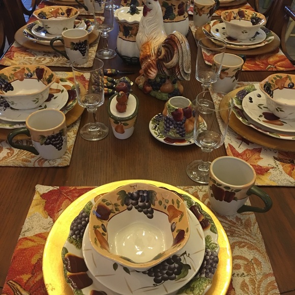 Eight persons dinner set - Picture 3 of 4