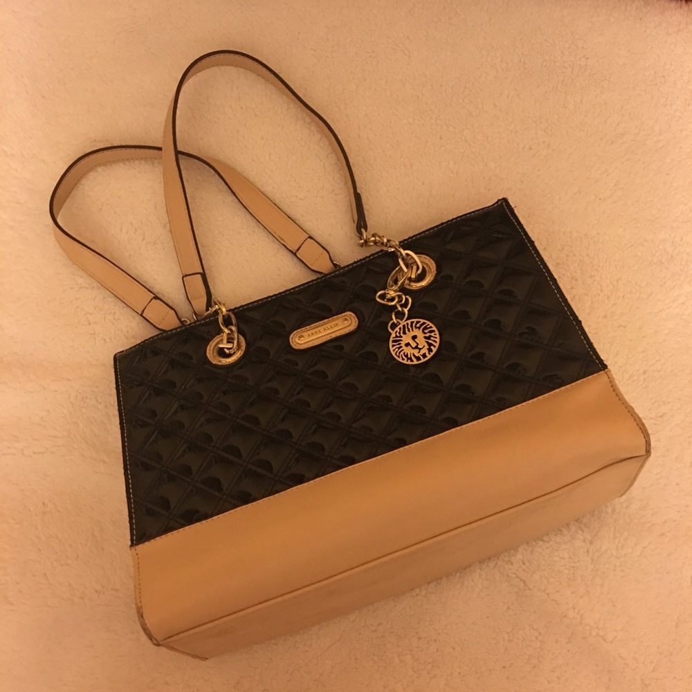 Anne Klein 🚨🚨hand bag