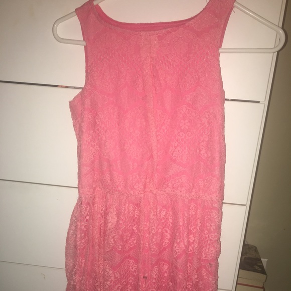 Cute pink dress with cute lace detail!! - Picture 1 of 3