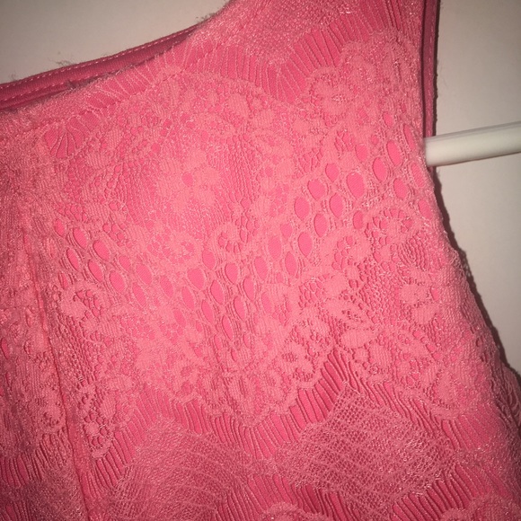 Cute pink dress with cute lace detail!! - Picture 3 of 3