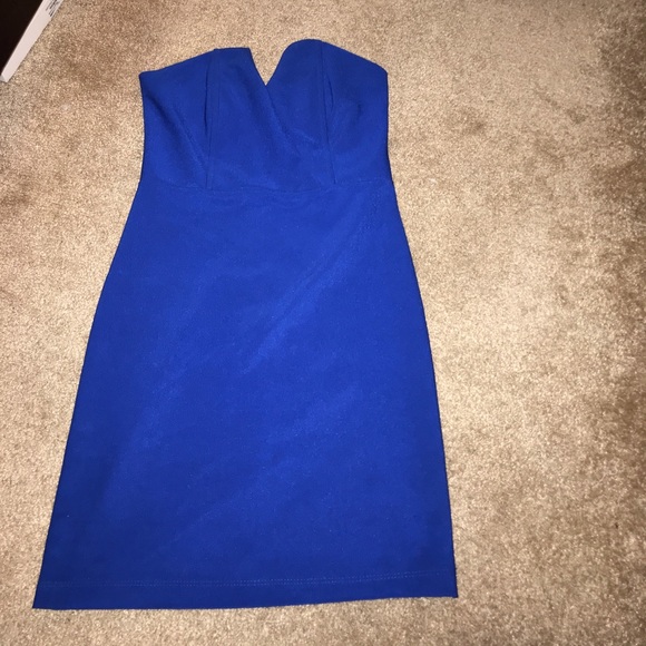 Lulus Dresses & Skirts - Lulus strapless dress