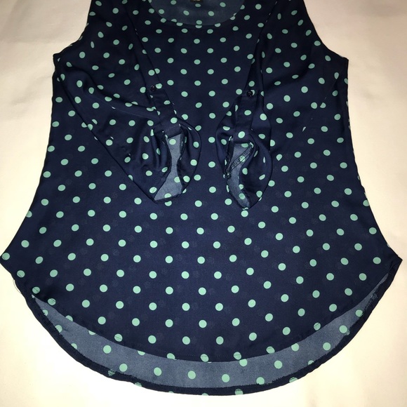 Rue21 Tops - Rue21 Navy and teal blouse