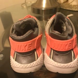 Kids Nike Air huaraches