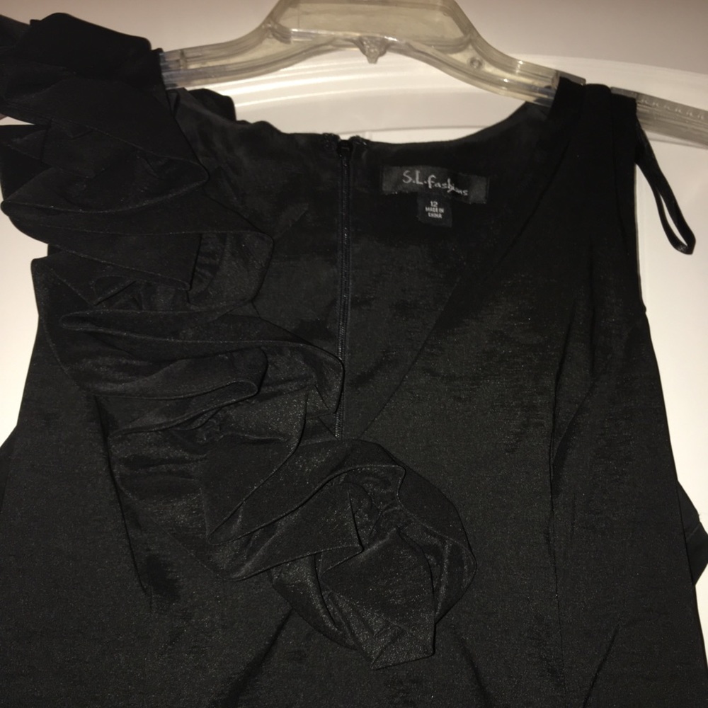 Size 12 knee length dress