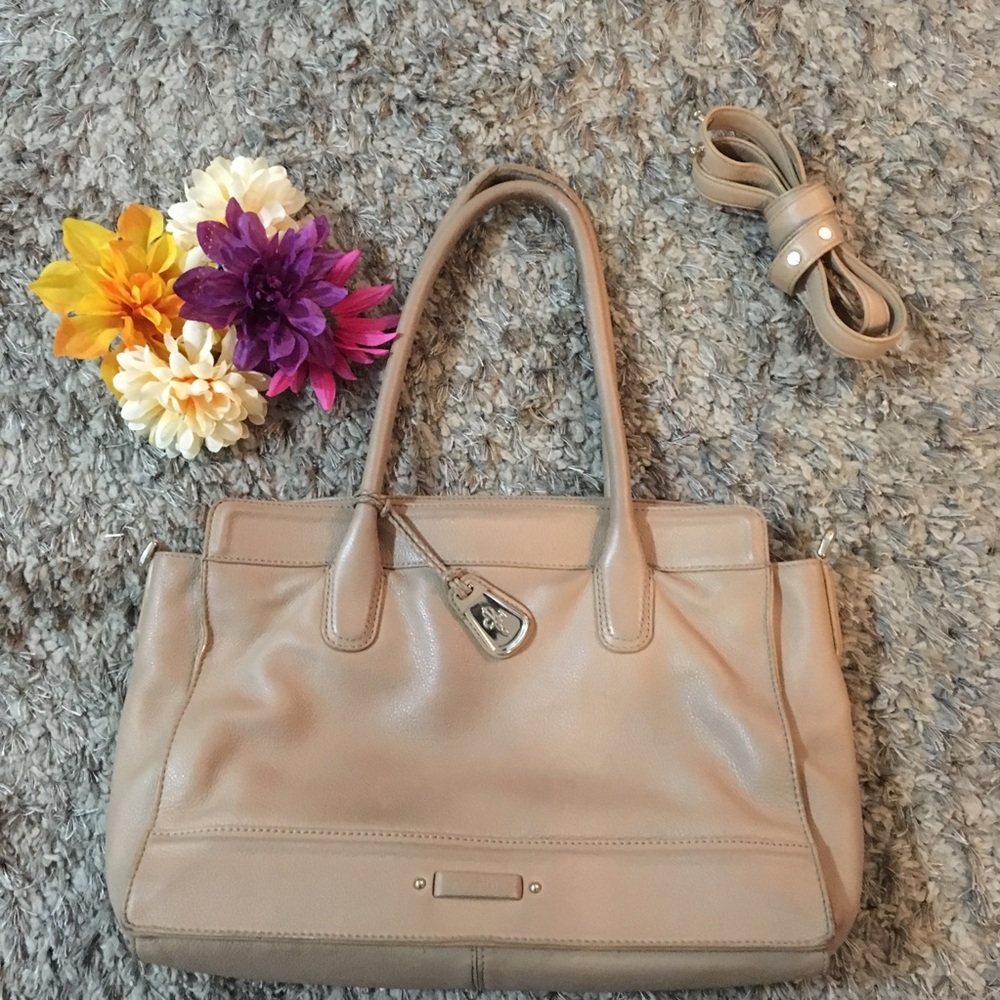Cole Haan Cream Leather Bag - Chic & Classic