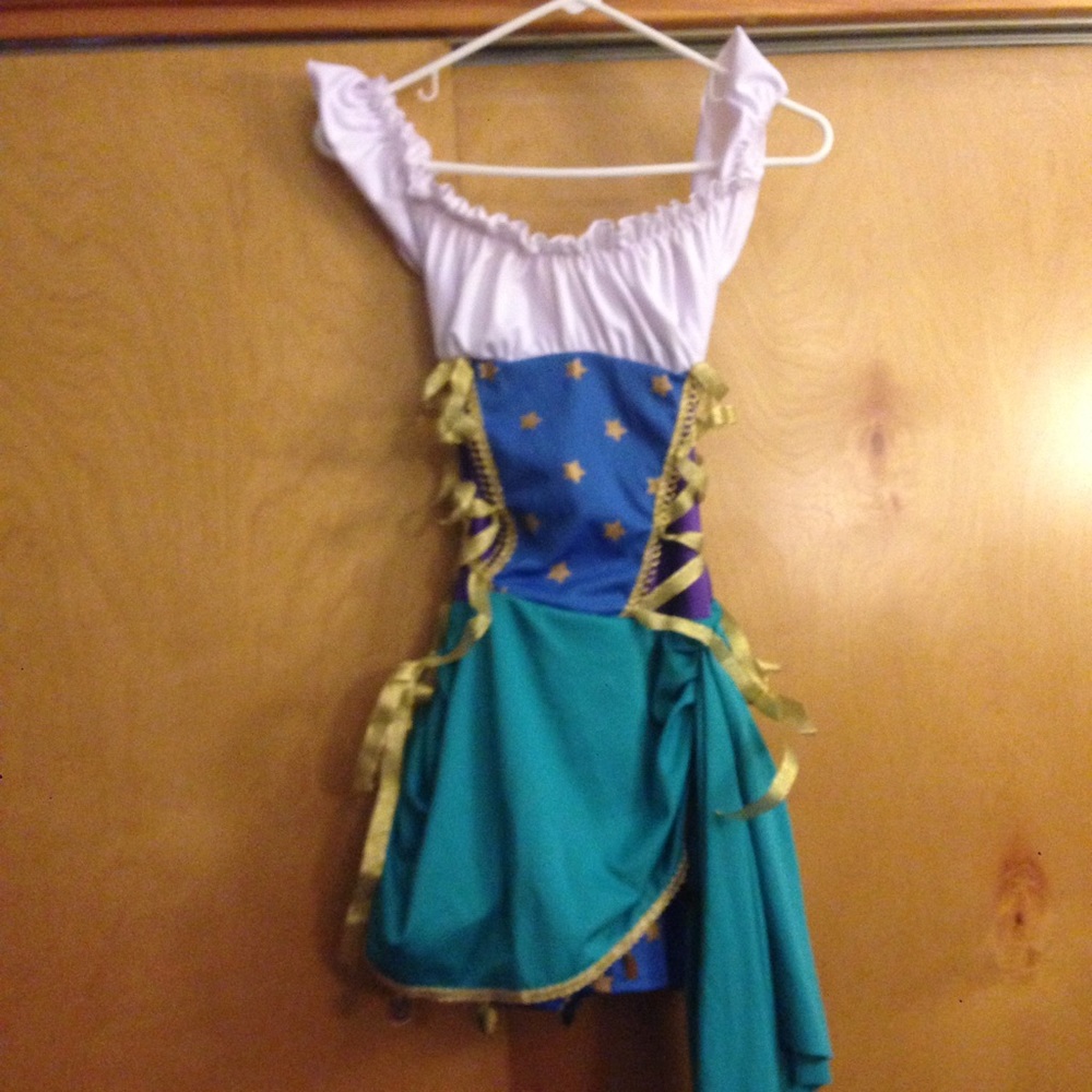 Gypsie costume