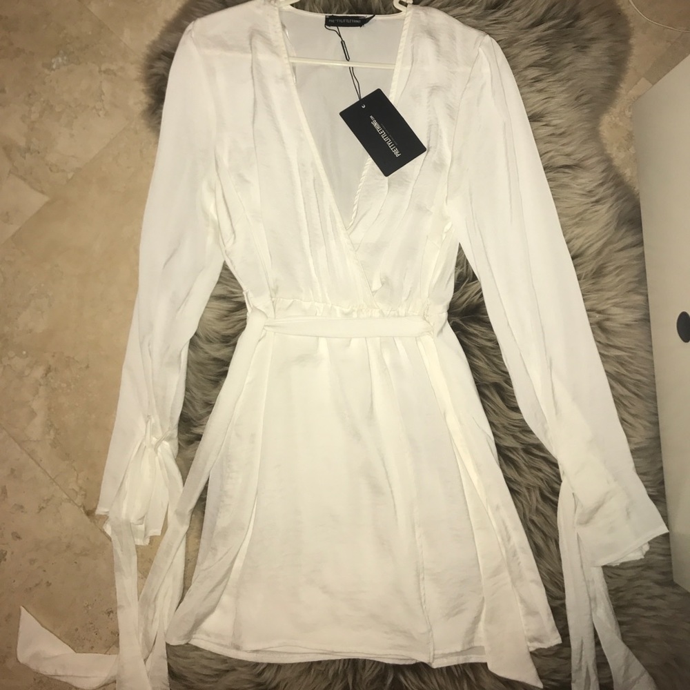 PRETTY LITTLE THING SATIN WHITE DRESS