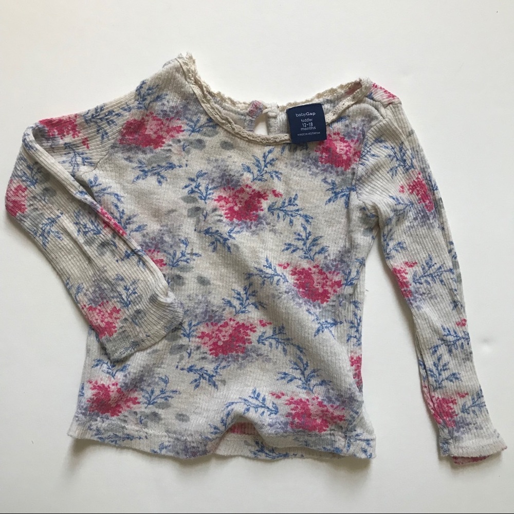 ⚡️3 for $15!⚡️ Baby gap 12-18 month long sleeve