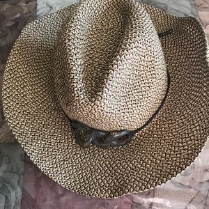 Wallaroo women hat