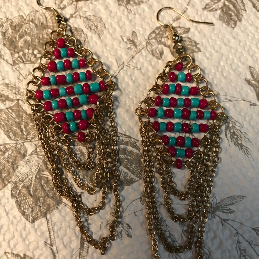 Dangle earrings