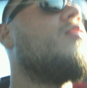 Meet your Posher, Alvaro