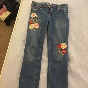 Zara embroidered skinnies