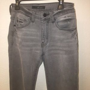 Grey skinny jeans