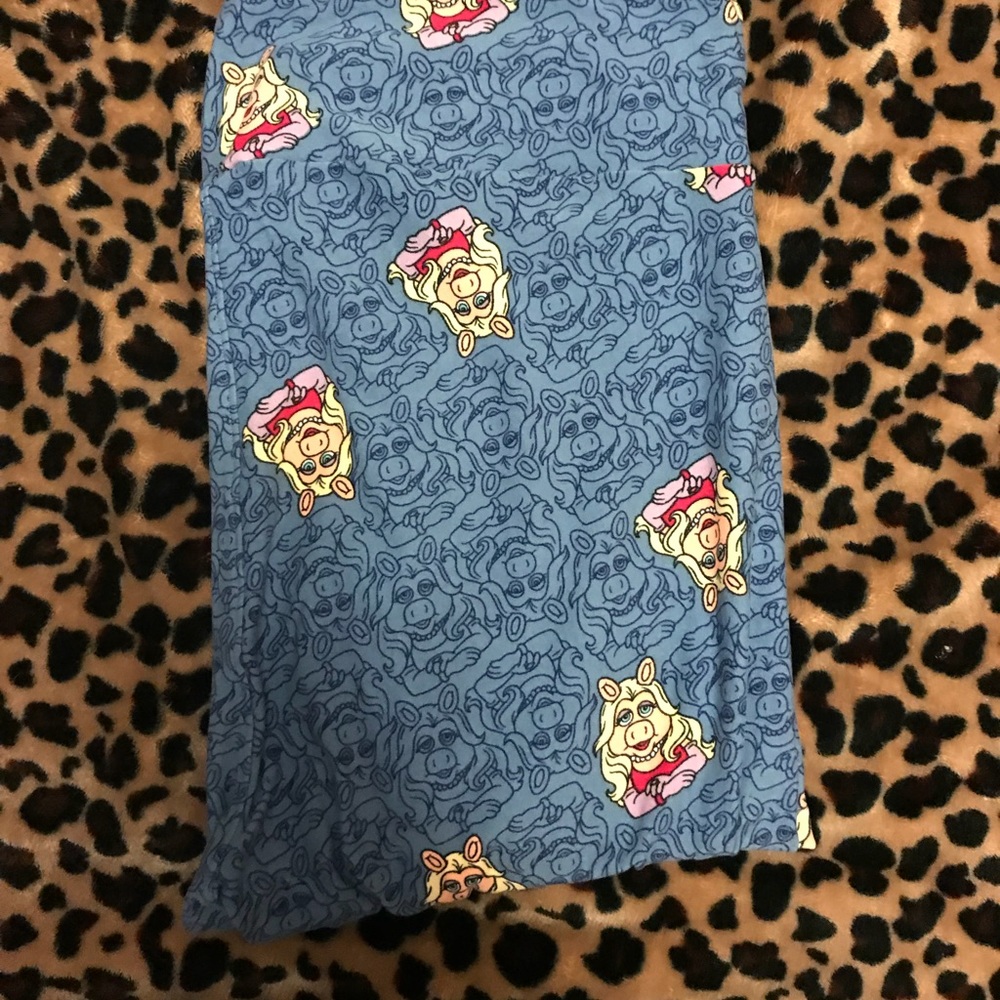 Lularoe Miss Piggy TC Leggings
