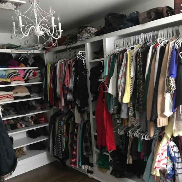 Meet your Posher, Meredith ***make an offer! 😊 - Picture 2 of 2