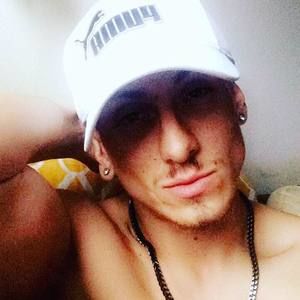 Meet your Posher, Aaron