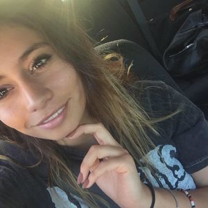 Meet your Posher, Marissa