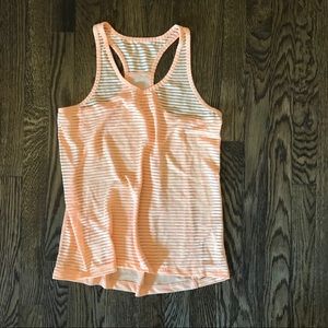 Orange yoga top sz small
