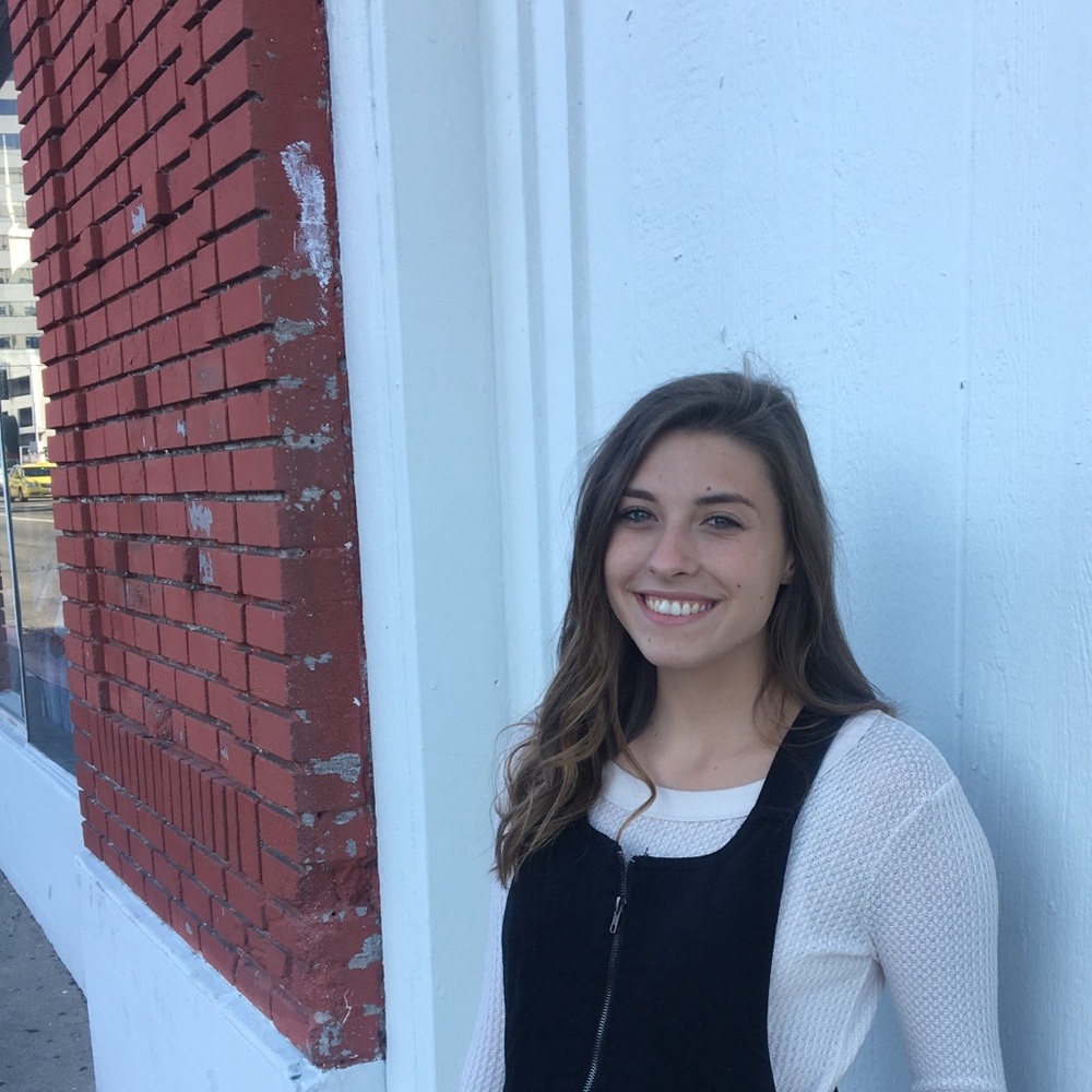 Meet your Posher, Katelyn