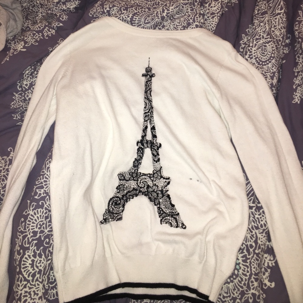 Eiffel Tower sweater